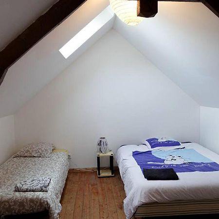 Gite Au Coeur D'Une Residence D'Artiste Saint-Aubin-de-Bonneval Exterior foto